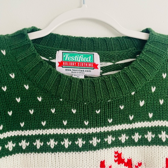FESTIFIED NWT Holiday Sweater - Picture 12 of 15